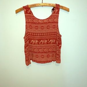 Cropped elephant top